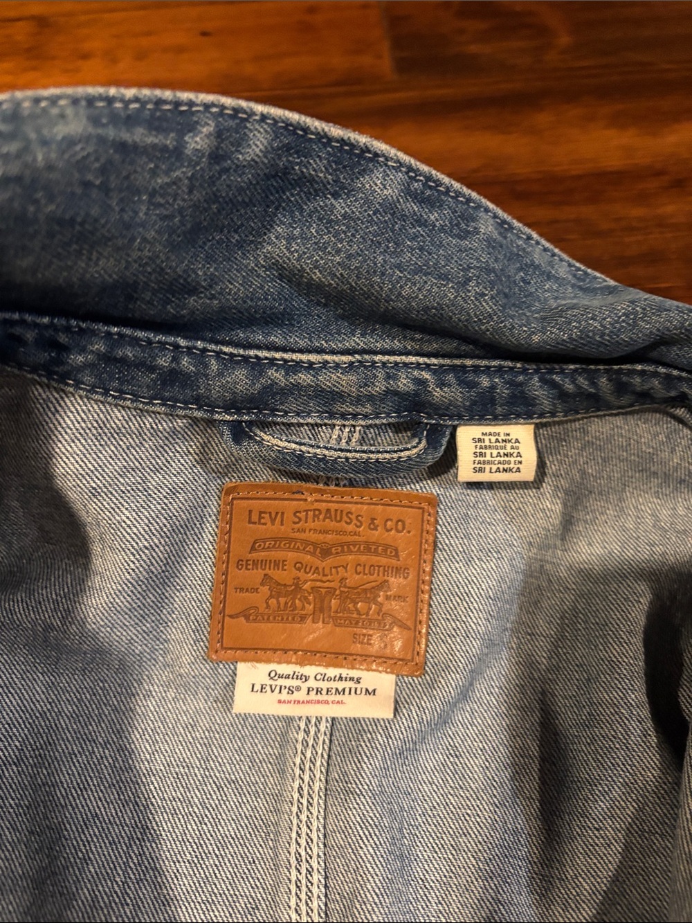 Levi’s chore coat. Size small. - Picture 2 of 4